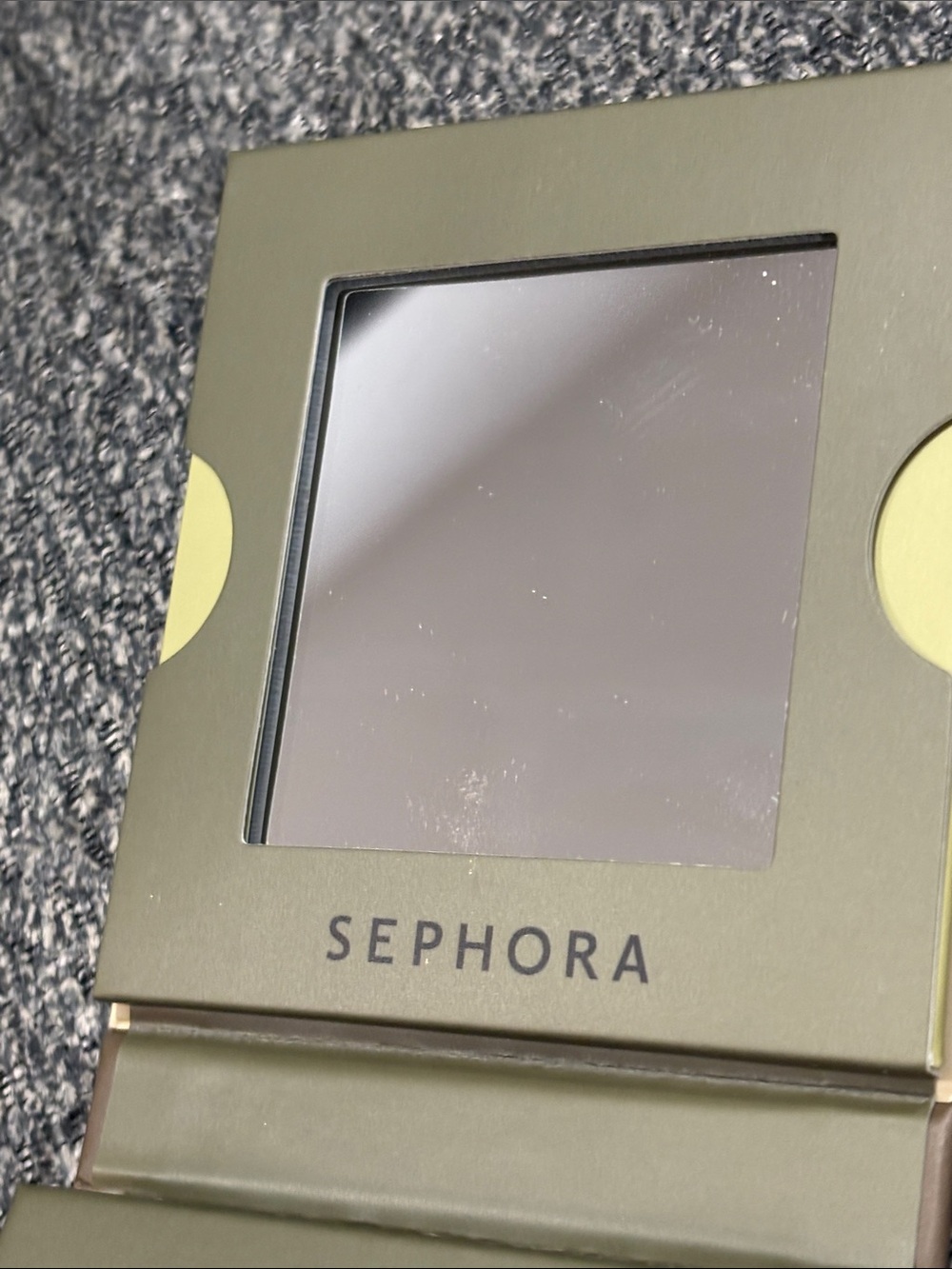 Color Shifter Packaging - Picture 4 of 5